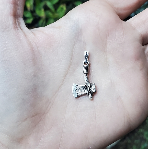 New Silver Tomahawk Charm - Picture 8 of 11